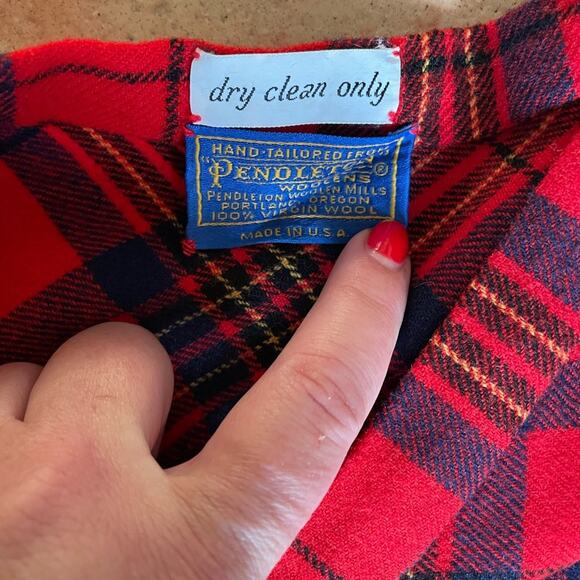 Vintage Pendleton A-Line Midi Red Tartan Plaid Wool 70s 60s Skirt Size Small - Picture 6 of 6
